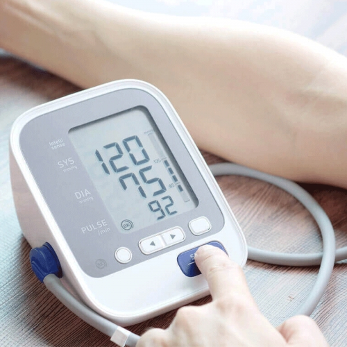 Cách đo và đọc chỉ số huyết áp tiêu chuẩn đúng theo Bộ y tế